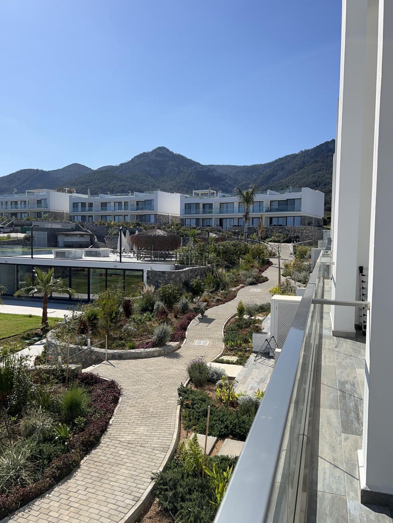 Hermes Penthouse Akanthú Kültér fotó